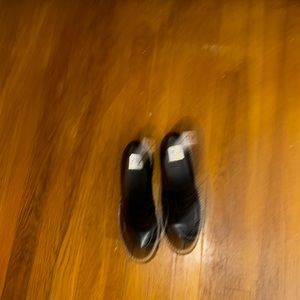 Black casual wedge shoe